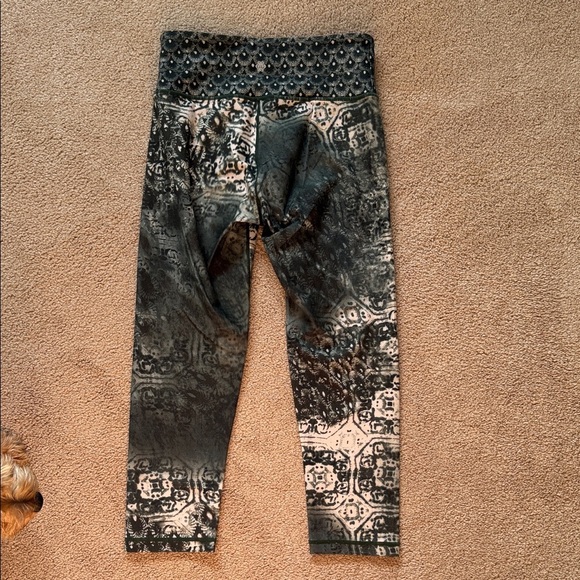Nanette Lepore Women’s Leggings - Picture 3 of 6